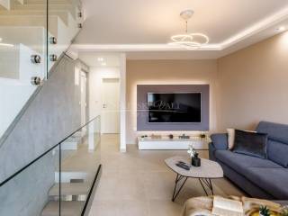 Detached house, Sale, Okrug, Okrug Gornji
