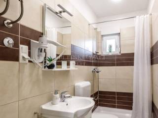 Detached house, Sale, Okrug, Okrug Gornji