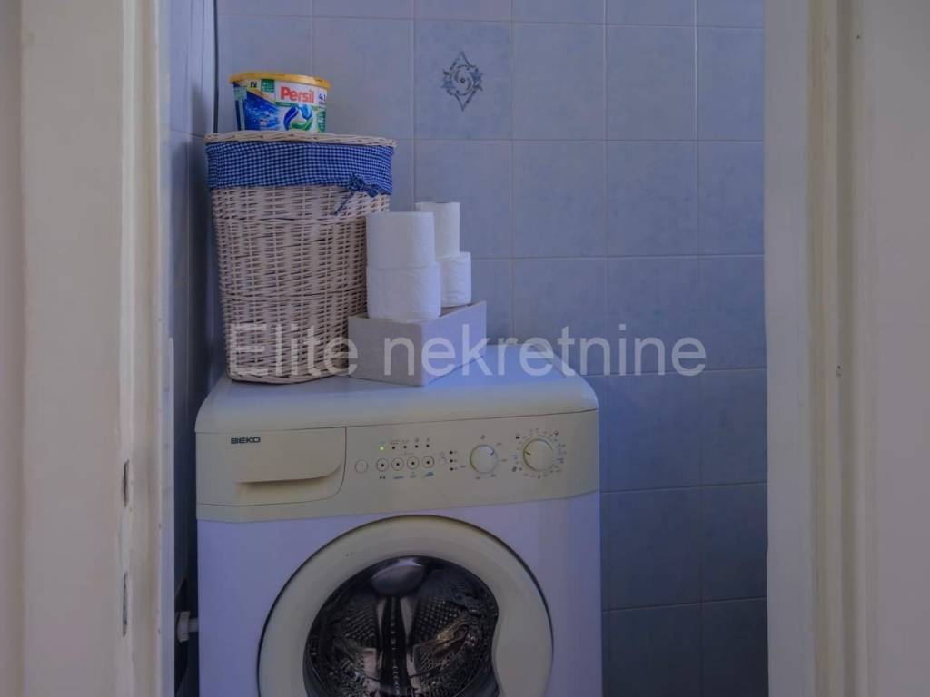 Stan u zgradi, Najam, Rijeka, Sjever