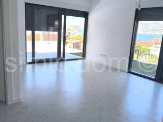 Apartment by the sea, Sale, Okrug, Okrug Gornji