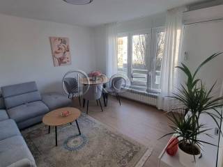 Flat in a building, Rent, Zagreb, Trnje