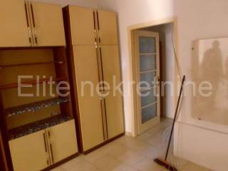 Flat in house, Rent, Rijeka, Istok