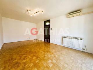 Flat in a building, Sale, Zagreb, Gornja Dubrava