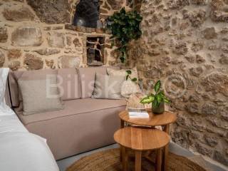 Flat in a building, Sale, Bol, Murvica