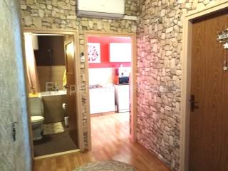 Flat in a building, Sale, Split, Split