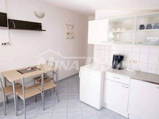 House with apartments, Sale, Vir, Vir