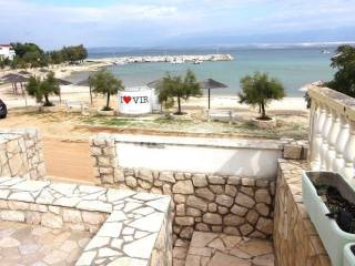 House by the sea, Sale, Vir, Vir
