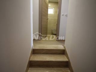 Leasure property, Sale, Vir, Vir