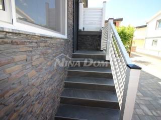 Leasure property, Sale, Vir, Vir