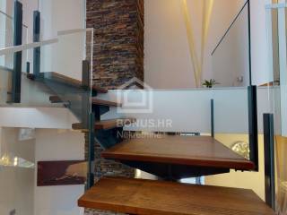 Flat in a building, Sale, Zagreb, Trnje