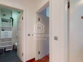 Flat in a building, Sale, Zagreb, Trnje