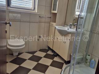 Flat in a building, Sale, Seget, Seget Donji