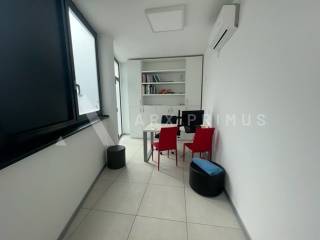 Office, Sale, Umag, Umag