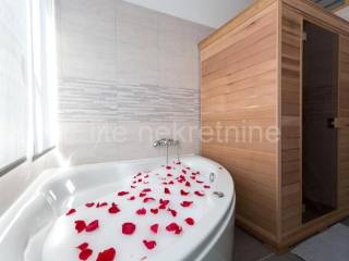 Flat in a building, Sale, Rijeka, Sjever