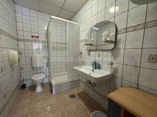 Residential-commercial property, Sale, Vir, Vir