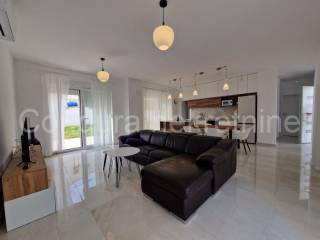 House by the sea, Sale, Vir, Vir