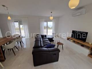 House by the sea, Sale, Vir, Vir