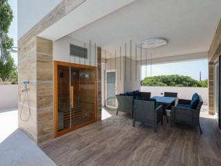 Villa, Sale, Nin, Grbe