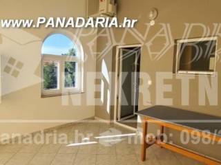 House by the sea, Sale, Vir, Vir