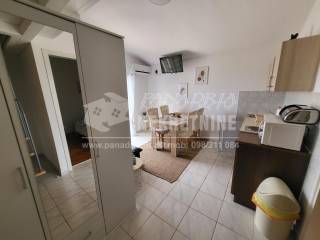 House by the sea, Sale, Vir, Vir