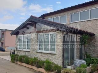 House by the sea, Sale, Vir, Vir