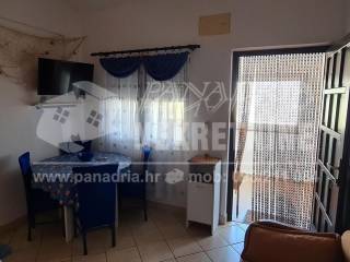 House by the sea, Sale, Vir, Vir