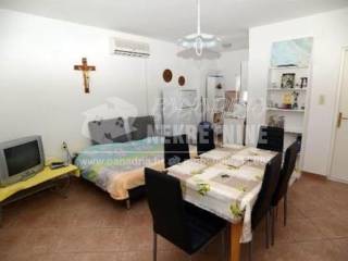 House by the sea, Sale, Vir, Vir