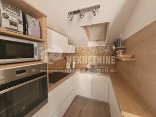 House with apartments, Sale, Vir, Vir
