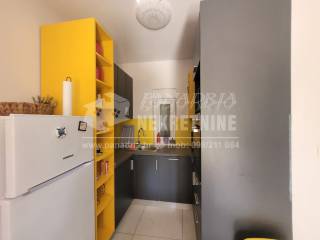 Apartment with a garden, Sale, Vir, Vir