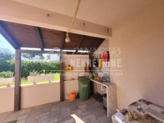 Apartment with a garden, Sale, Vir, Vir