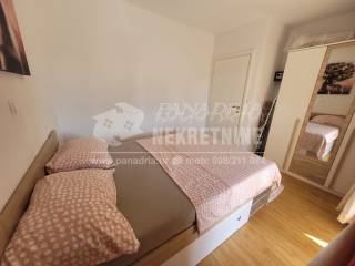 Apartment with a garden, Sale, Vir, Vir