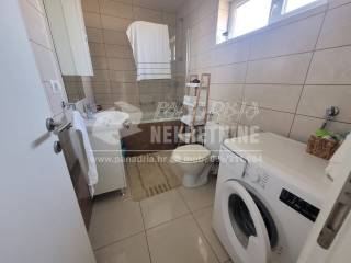 Apartment with a garden, Sale, Vir, Vir