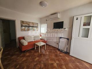 House with apartments, Sale, Vir, Vir