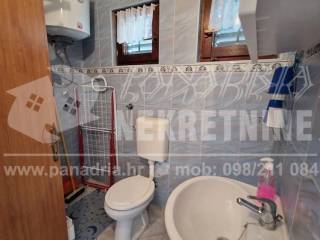 House with apartments, Sale, Vir, Vir