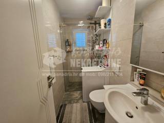 Apartment by the sea, Sale, Vir, Vir