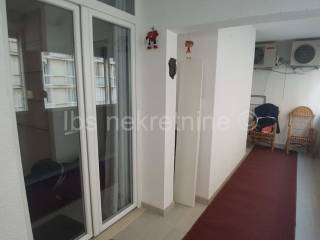 Flat in a building, Sale, Split, Split