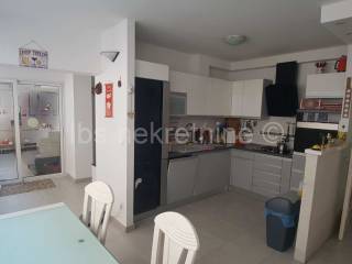 Flat in a building, Sale, Split, Split