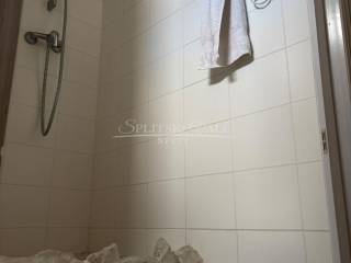 Split-level flat, Sale, Split, Split