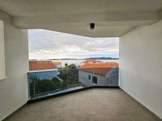 Flat in a building, Sale, Šibenik - Okolica, Brodarica