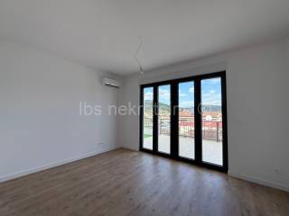 Stan u zgradi, Prodaja, Marina, Marina