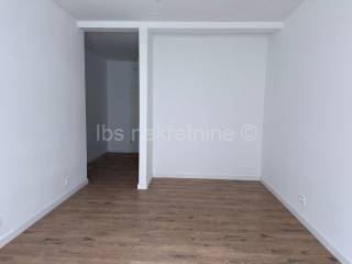 Stan u zgradi, Prodaja, Marina, Marina