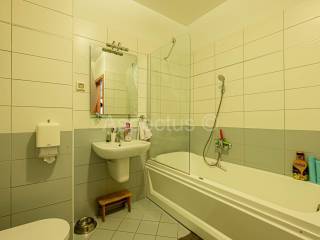 Flat in a building, Sale, Pula, Pula