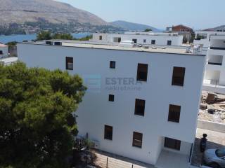 Apartment with a garden, Sale, Šibenik - Okolica, Grebaštica