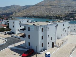 Apartment with a garden, Sale, Šibenik - Okolica, Grebaštica