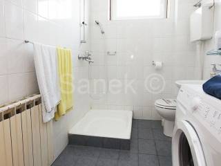 Residential-commercial property, Sale, Sveta Nedelja, Kerestinec