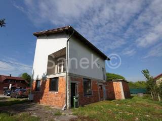 Residential-commercial property, Sale, Sveta Nedelja, Kerestinec