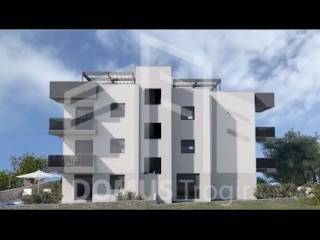 Flat in a new building, Sale, Okrug, Okrug Gornji