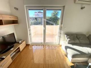 Flat in a building, Sale, Seget, Seget Donji