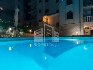 Luxury villa, Sale, Okrug, Okrug Gornji