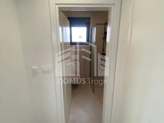 Flat in a new building, Sale, Okrug, Okrug Gornji